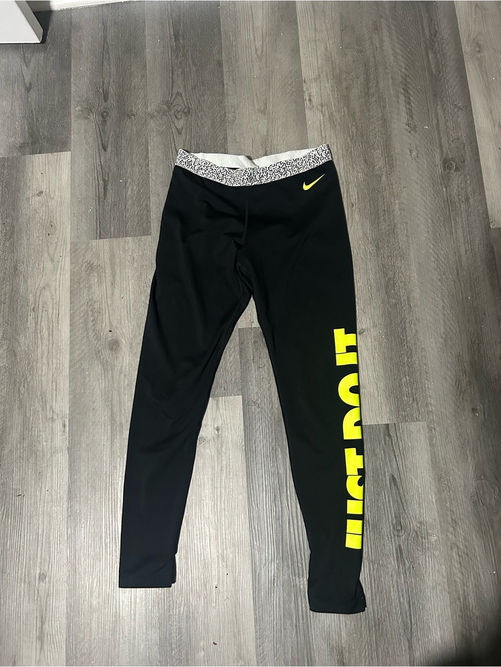 Nike Black Leggings with Neon Yellow 'JUST DO IT' Side Logo